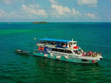 tour-por-la-bahia-san-andres-todo-incluido.webp
